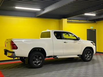 Image véhicule  Toyota Hilux (1)