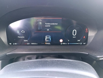 Image véhicule  Ford KUGA (9)