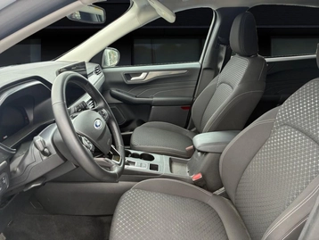 Image véhicule  Ford KUGA (17)