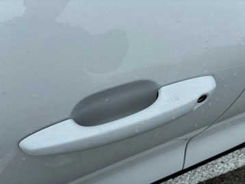 Image véhicule  Ford KUGA (16)