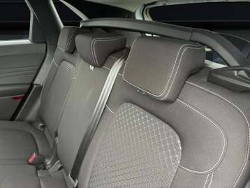 Image véhicule  Ford KUGA (18)