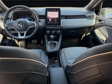 Image véhicule  Renault CLIO (28)