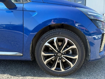 Image véhicule  Renault CLIO (9)