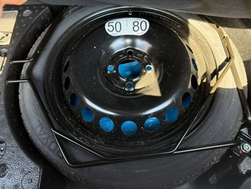 Image véhicule  Renault CLIO (34)