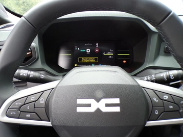 Image véhicule  Dacia DUSTER (12)