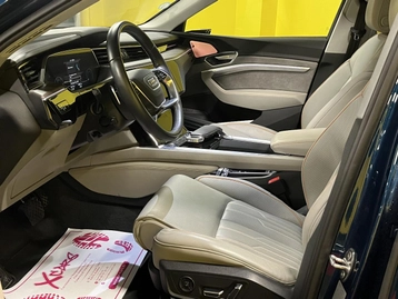 Image véhicule  Audi E-TRON (25)