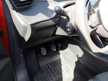 Image véhicule  Peugeot 208 (9)