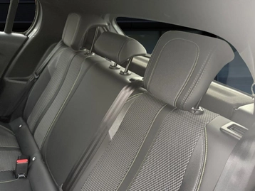 Image véhicule  Peugeot 208 (18)