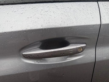 Image véhicule  Peugeot 208 (16)