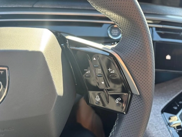 Image véhicule  Peugeot 5008 (35)