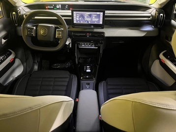 Image véhicule Citroën C3 AIRCROSS (33) Image véhicule Citroën C3 AIRCROSS (33)