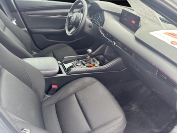 Image véhicule  Mazda MAZDA 3 (17)