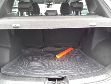 Image véhicule  Dacia DUSTER (7)