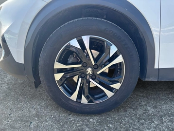 Image véhicule  Peugeot 2008 (6)