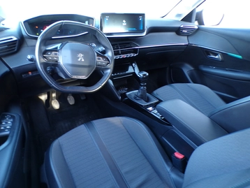 Image véhicule  Peugeot 208 (8)