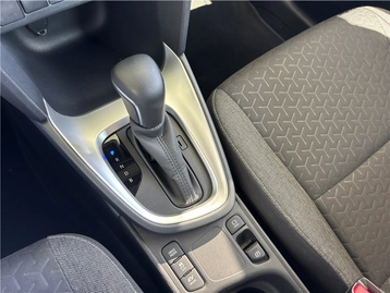 Image véhicule  Toyota YARIS CROSS (12)