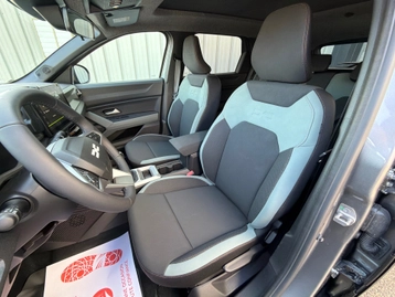 Image véhicule  Dacia BIGSTER (8)