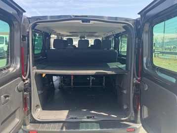 Image véhicule  Renault TRAFIC COMBI (18)