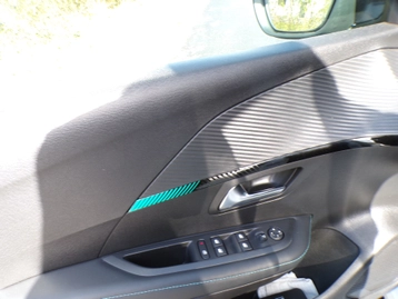 Image véhicule  Peugeot 208 (14)