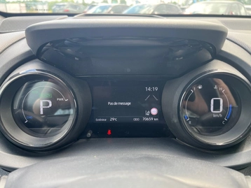 Image véhicule  Toyota YARIS (22)