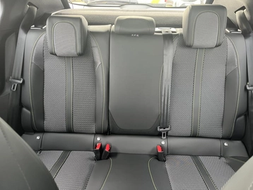 Image véhicule  Peugeot 2008 (33)