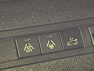 Image véhicule  Peugeot 3008 (9)