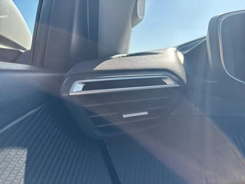 Image véhicule  Peugeot 2008 (20)