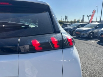 Image véhicule  Peugeot 2008 (13)