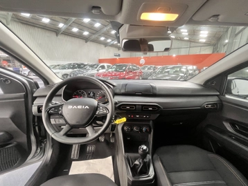 Image véhicule  Dacia SANDERO (17)