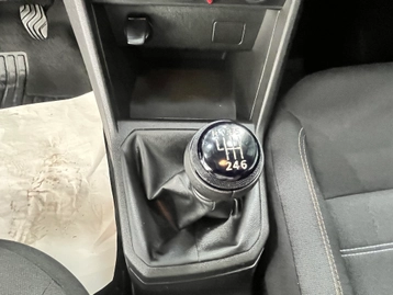 Image véhicule  Dacia SANDERO (14)