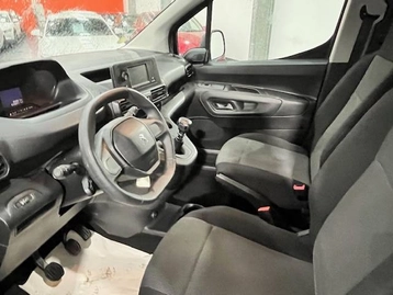 Image véhicule  Peugeot PARTNER (9)