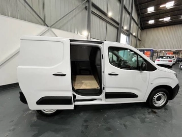 Image véhicule  Peugeot PARTNER (5)