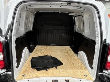 Image véhicule  Peugeot PARTNER (8)