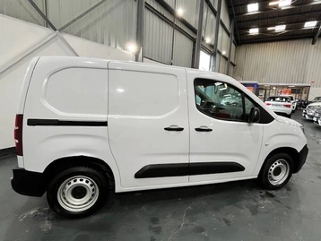 Image véhicule  Peugeot PARTNER (4)