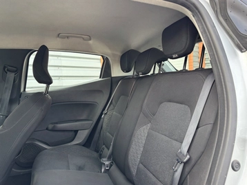 Image véhicule  Renault CLIO (4)