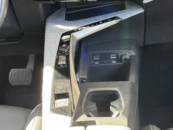 Image véhicule  Peugeot 3008 (8)