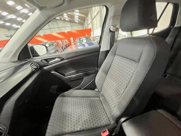 Image véhicule  Volkswagen T-CROSS (17)