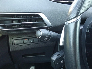 Image véhicule  Peugeot 5008 (37)