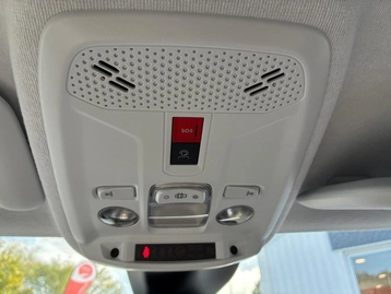 Image véhicule  Peugeot 208 (40)
