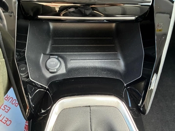 Image véhicule  Peugeot 208 (37)