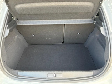 Image véhicule  Peugeot 208 (41)