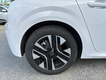 Image véhicule  Peugeot 208 (18)