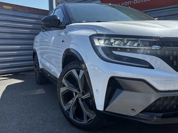 Image véhicule  Renault AUSTRAL (40)