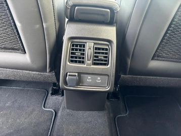 Image véhicule  Renault CAPTUR (38)