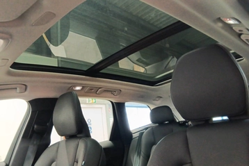 Image véhicule  Volvo XC60 (13)