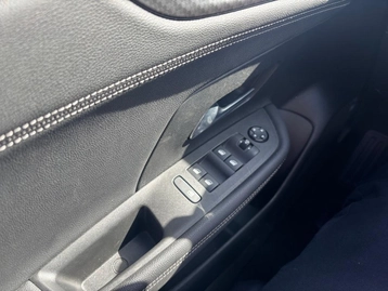 Image véhicule  Opel MOKKA (12)