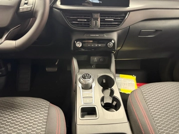Image véhicule  Ford KUGA (28)