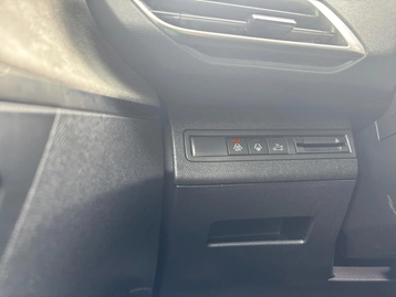 Image véhicule  Peugeot 5008 (14)