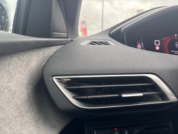 Image véhicule  Peugeot 5008 (13)