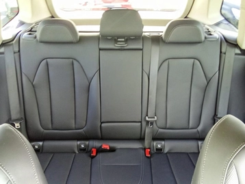 Image véhicule BMW X3 (48) Image véhicule BMW X3 (48)